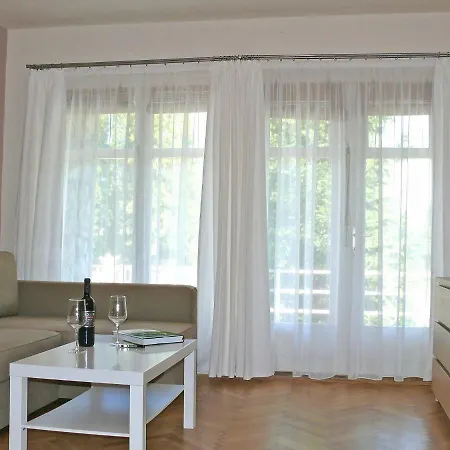 Holiday Aniko 5 Ferienhaus Balatonmáriafürdő